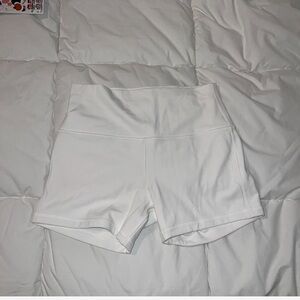 Lululemon Women's White Shorts
